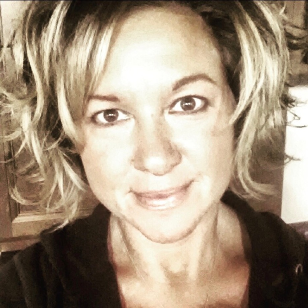 Meet your Posher, Holly